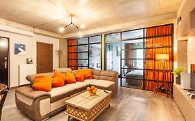 Veli Group Apartment Near White Bridge °
