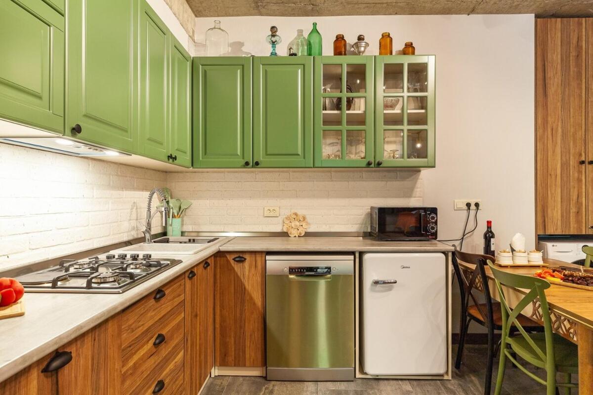 Veli Group Apartment Near White Bridge ° Кутаиси Экстерьер фото