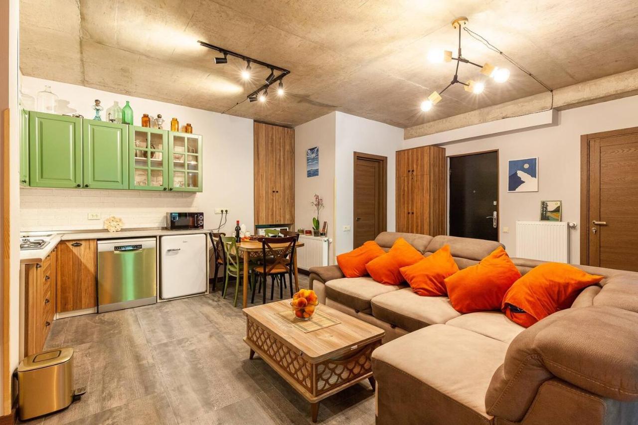 Veli Group Apartment Near White Bridge ° Кутаиси Экстерьер фото